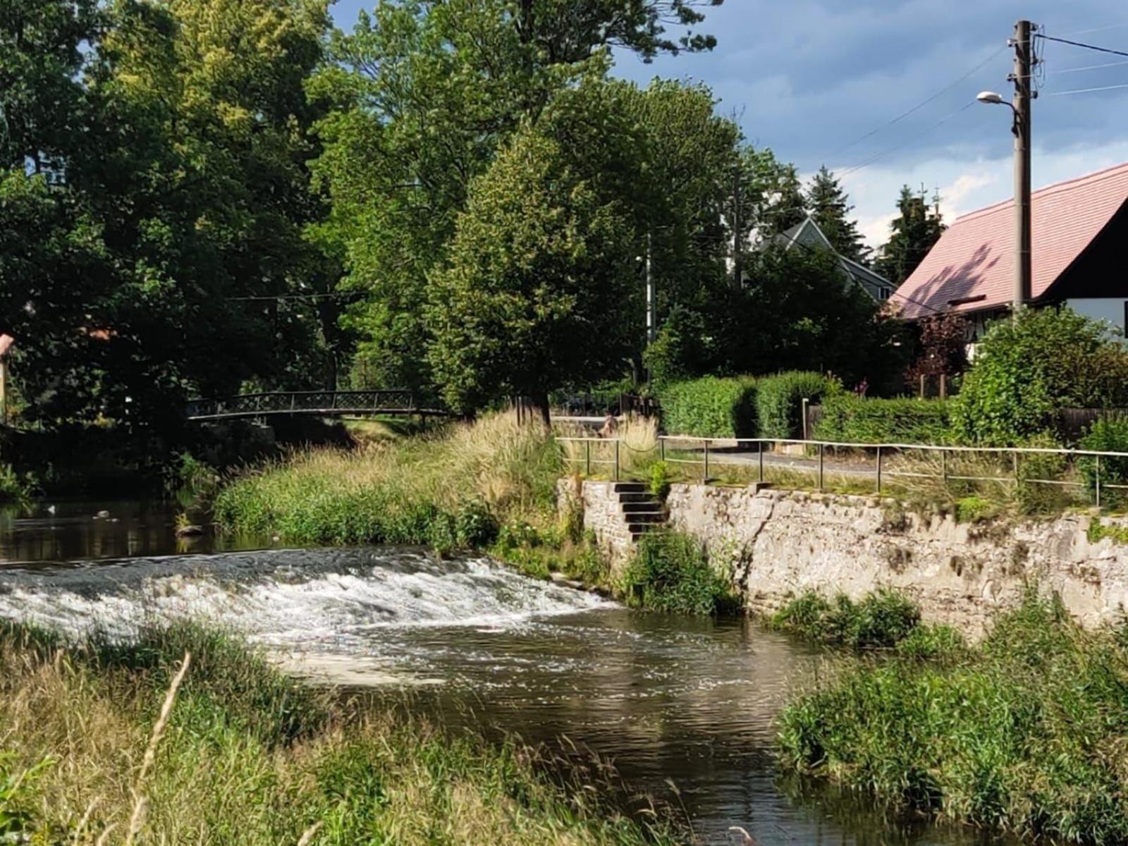 Ferienhaus In Grossschoenau Mit Grosser Terrasse Villa Luaran gambar